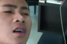 Showering twink fucked bareback