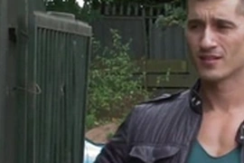 Gaysex UK stud pays debt with his tight ass