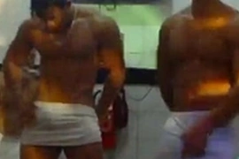 Gogo Boys @ sauna