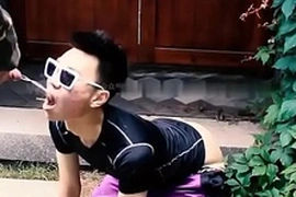 Young, obedient Chinese boy gets kinky outdoors with his master. Slapped and stripped, he eagerly pleases with his mouth and cock, ending in a hot piss scene.