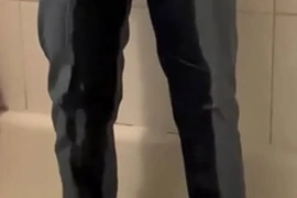 Wetting by blue pants