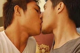 Thai twink's sausage gets a hungry mouth treatment, followed by a bareback ride. This spicy scene is sure to leave you wanting more from the hot Thai boys.