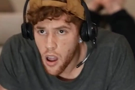 Hardcore gaming / men / troye dean, chris white  /  - follow and watch troye dean at www.men.com/troye