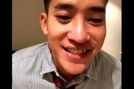 I chat with a handsome thai guy on the video call