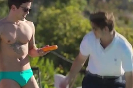 Hot jock dakota payne seducing a new pool guy