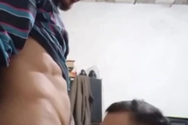 Me visita  mi amigo bisexual activo